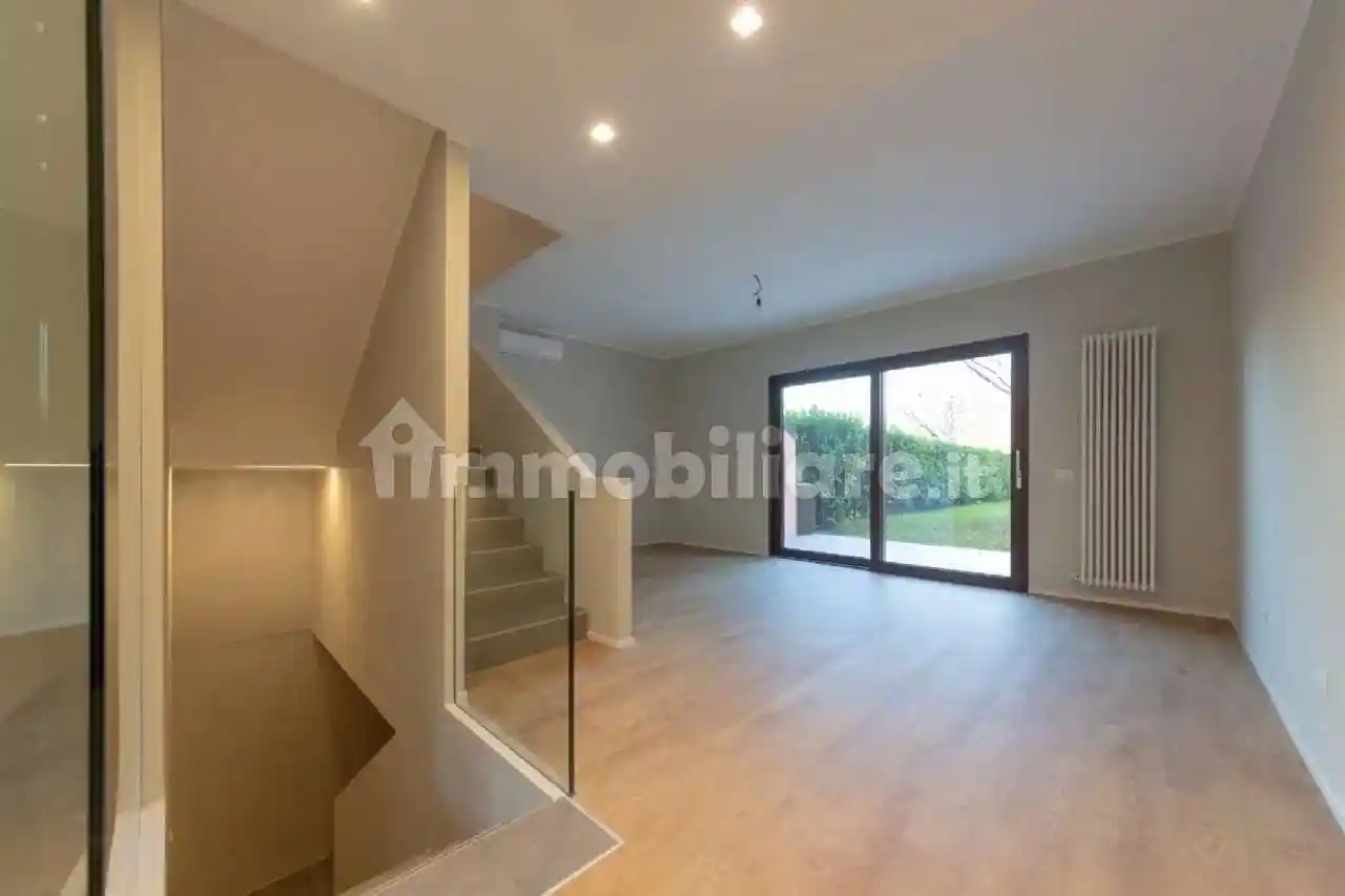 Villetta a schiera in affitto a Arese