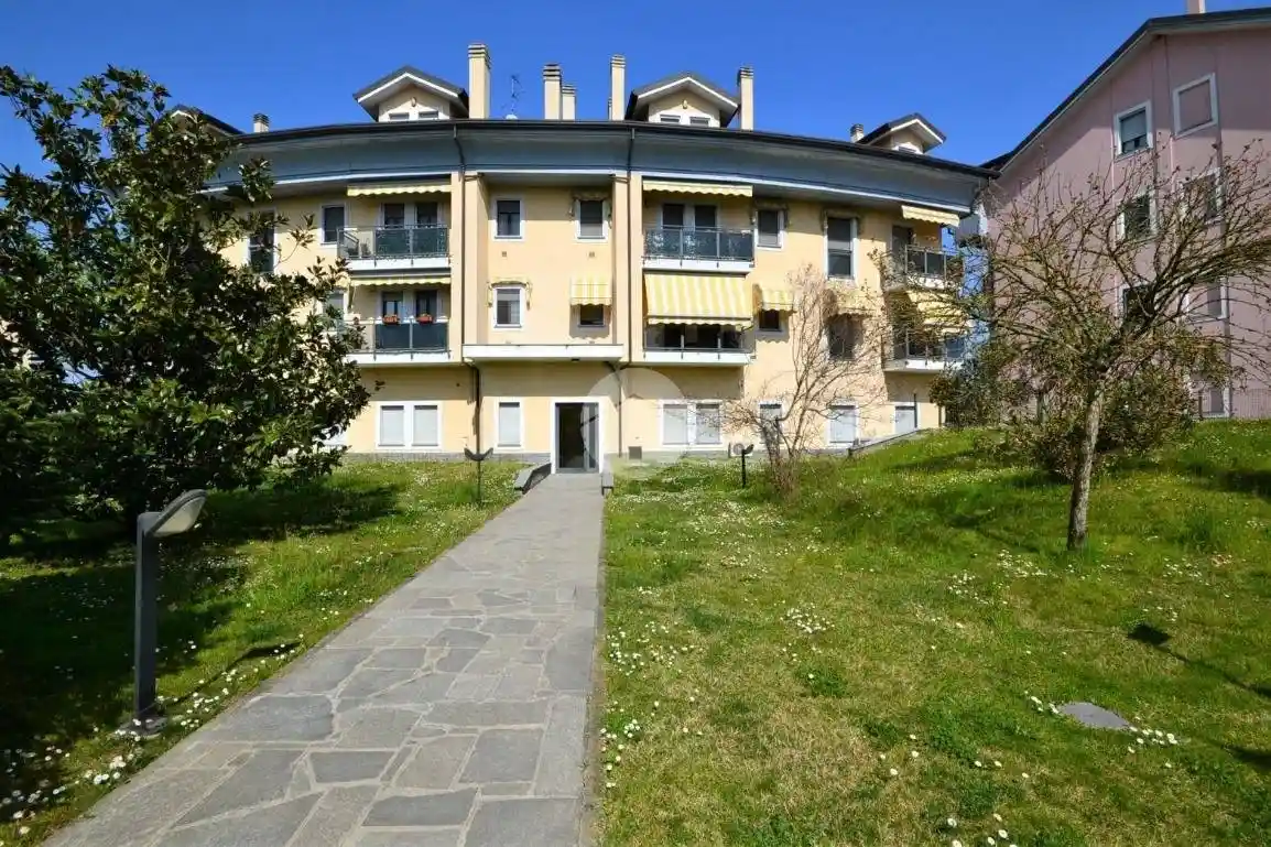 Appartamento in vendita a Vittuone