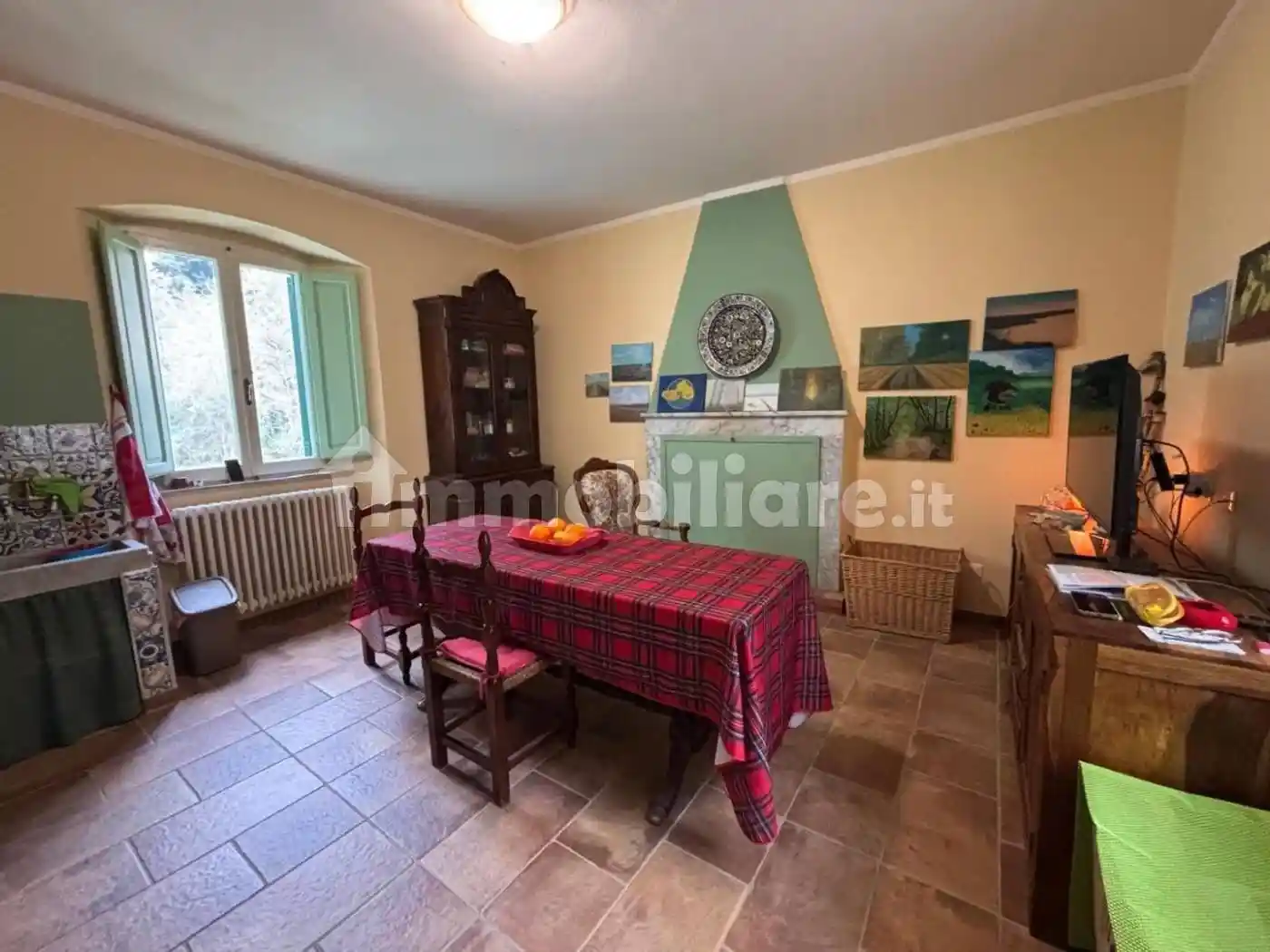 Casa indipendente in vendita a Massa