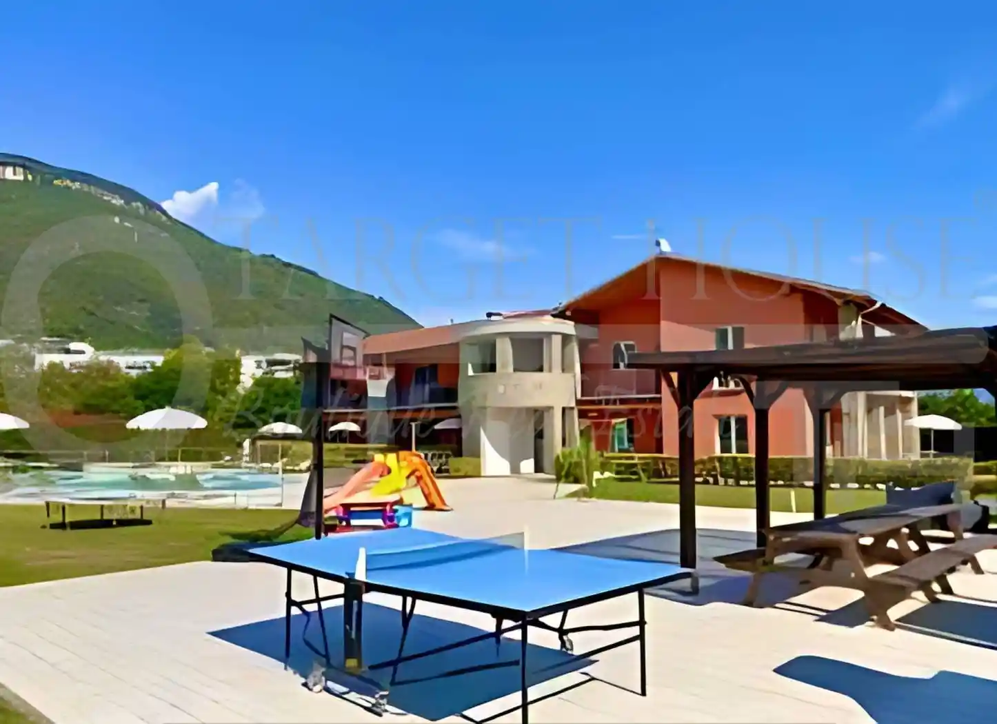 Appartamento in vendita a Gravedona ed Uniti