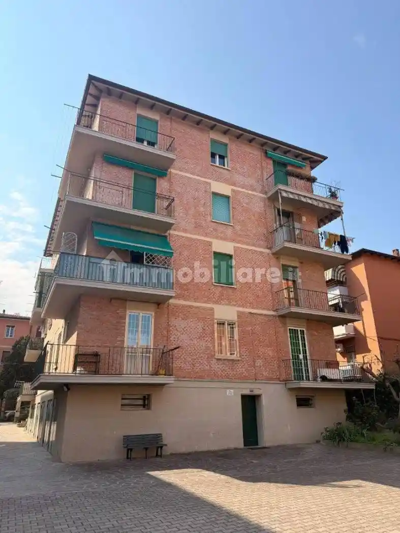 Appartamento in vendita a Bologna