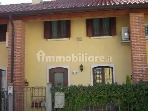 Villetta a schiera in vendita a Marano Vicentino