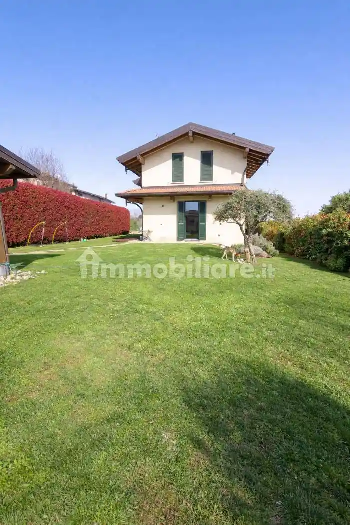 Villa in vendita a Villa Guardia