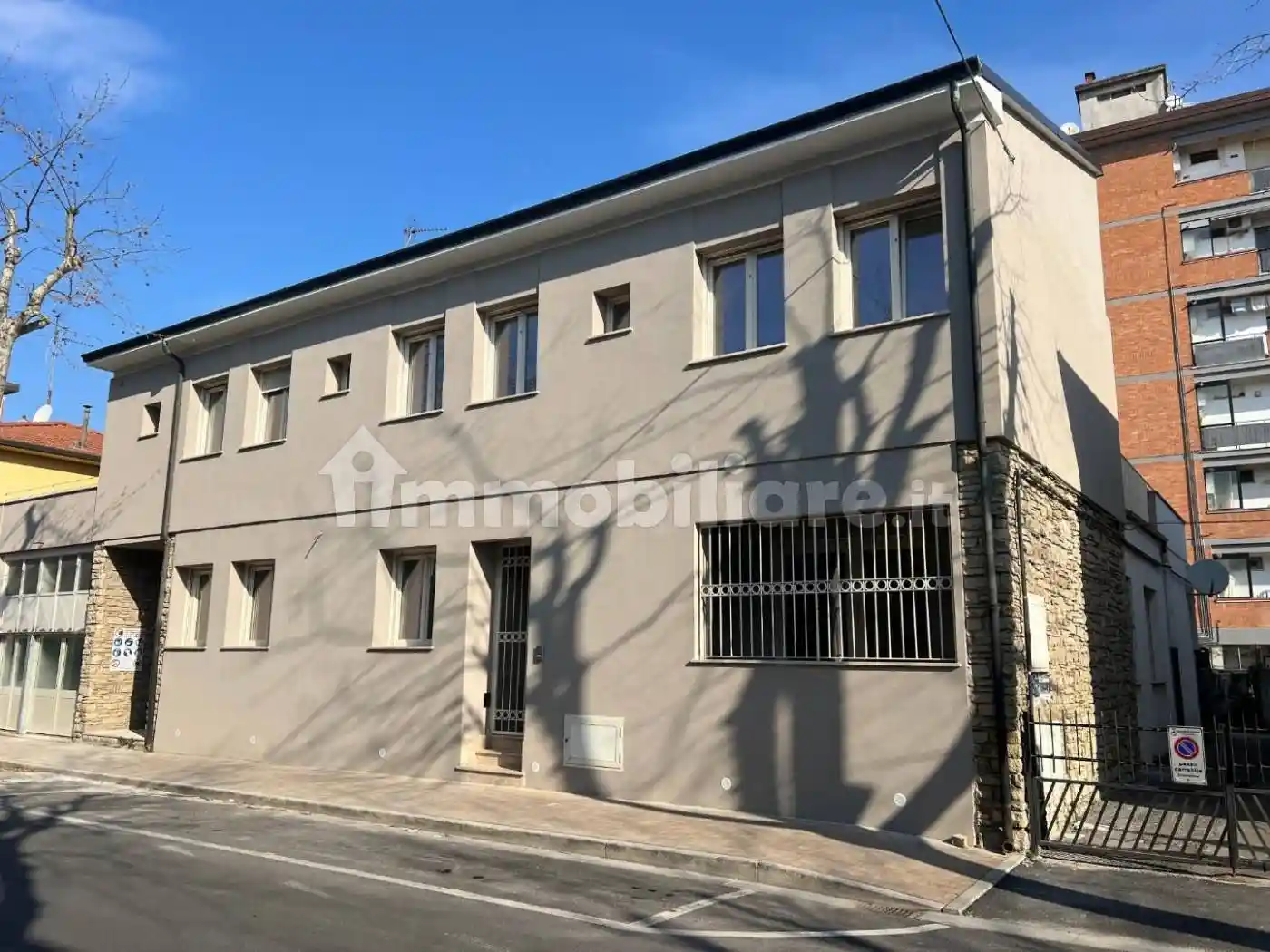 Appartamento in vendita a Cascina