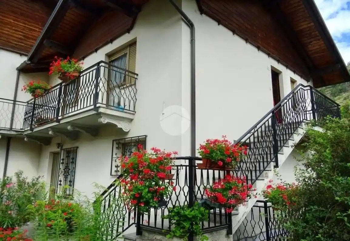 Appartamento in affitto a Villeneuve