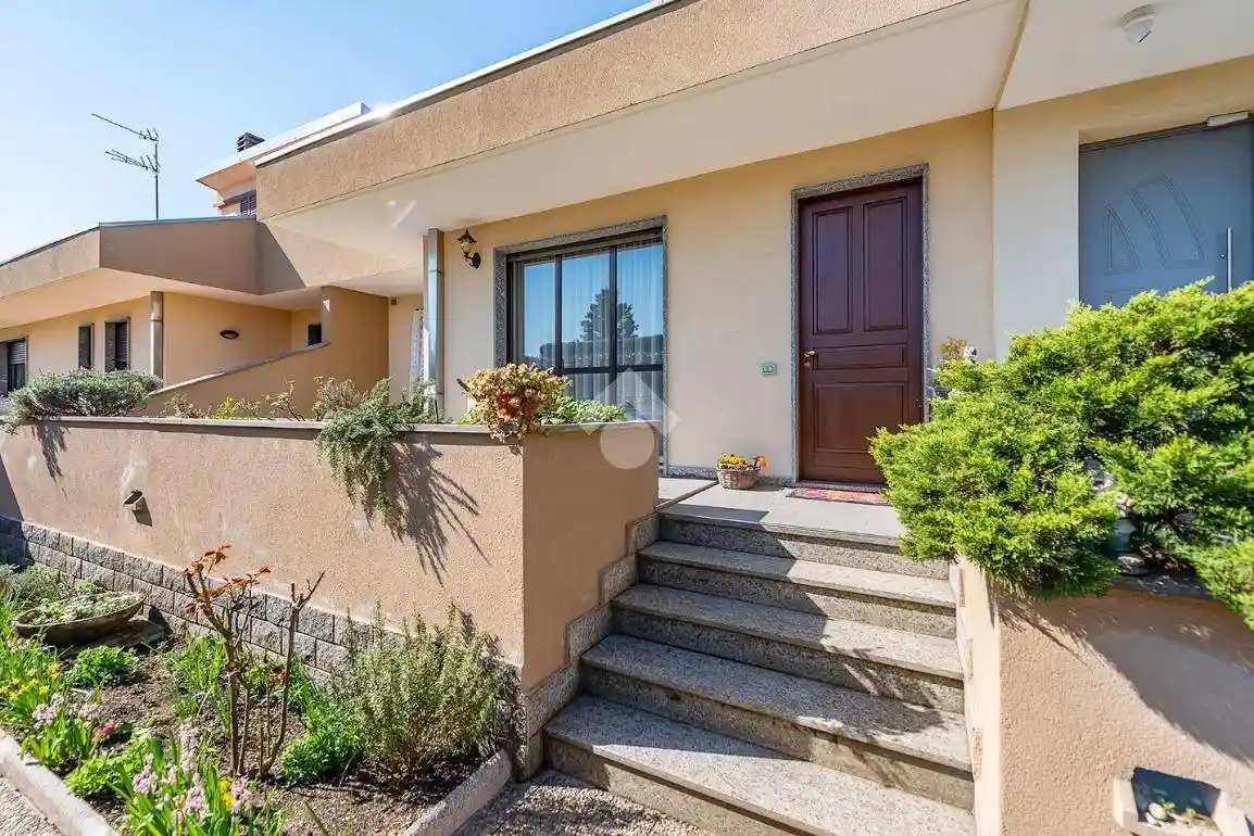 Villetta a schiera in vendita a Rescaldina