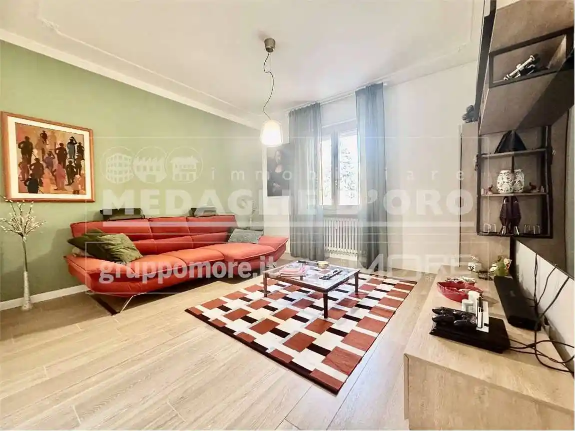 Appartamento in vendita a Modena