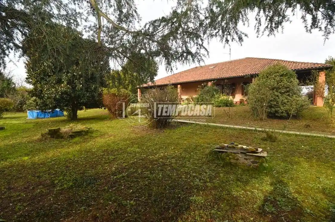 Casa indipendente in vendita a Brandizzo