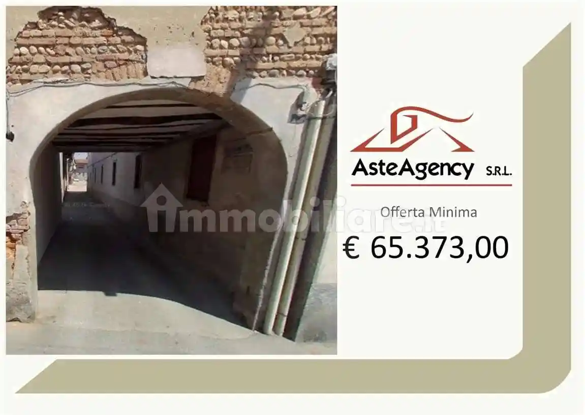 Casa indipendente in vendita a Magnago