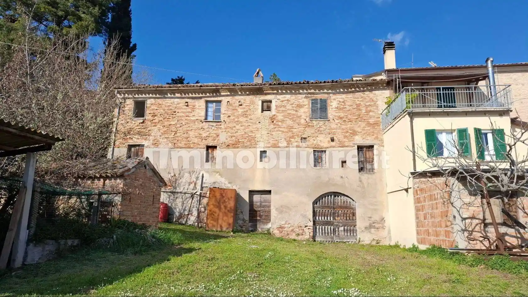 Rustico - Casale in vendita a Colli al Metauro