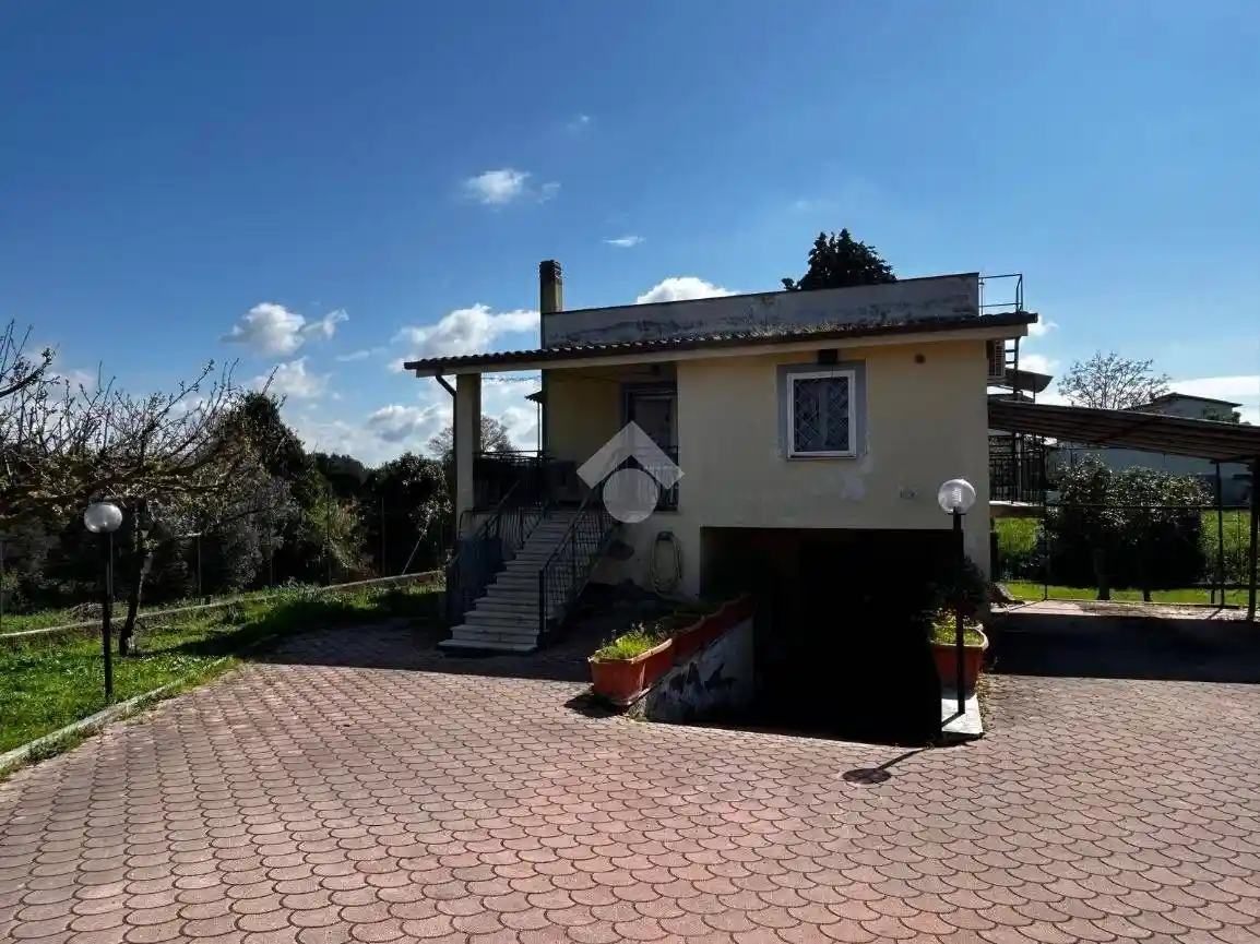 Casa indipendente in vendita a Aprilia