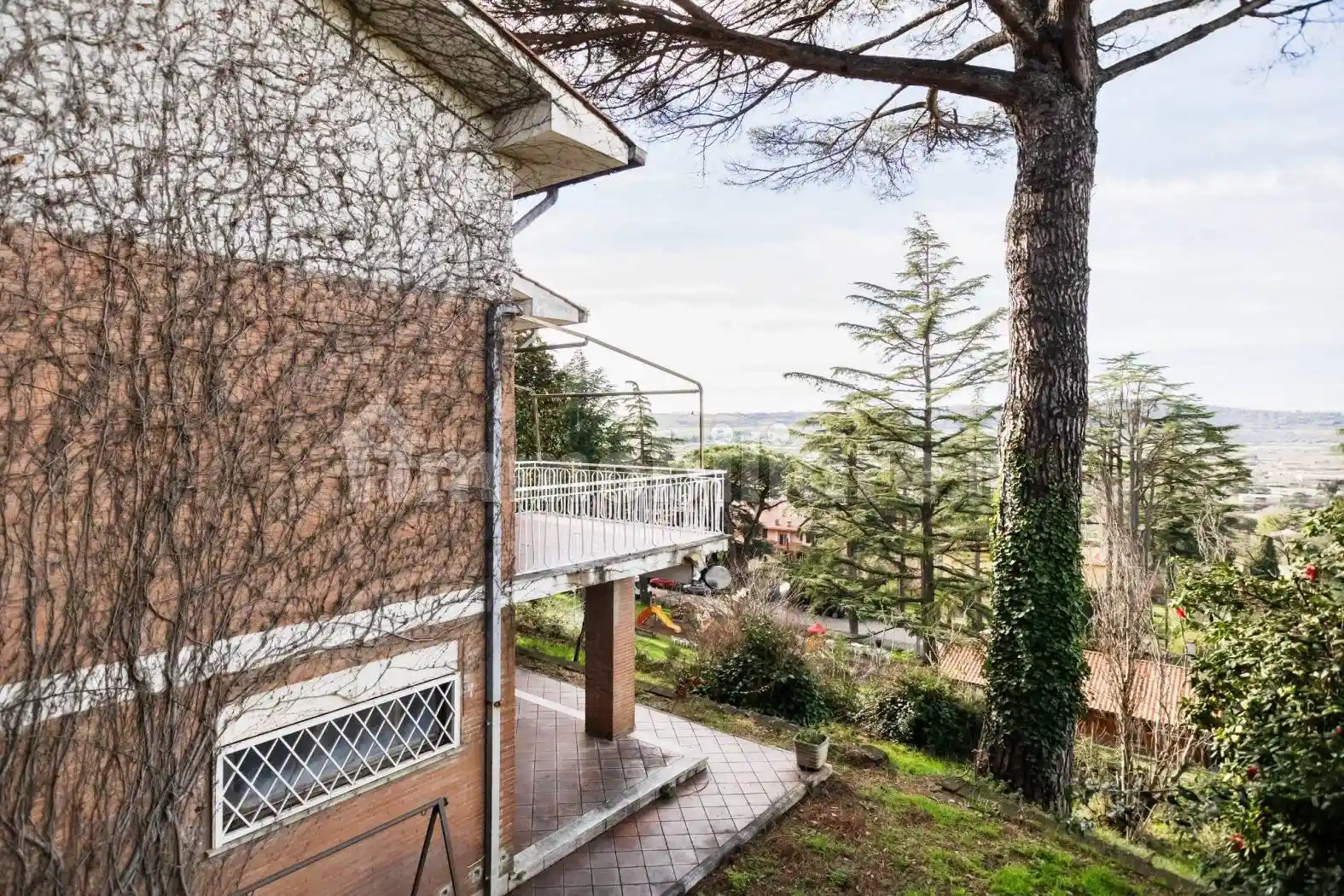 Villa in vendita a Campagnano di Roma