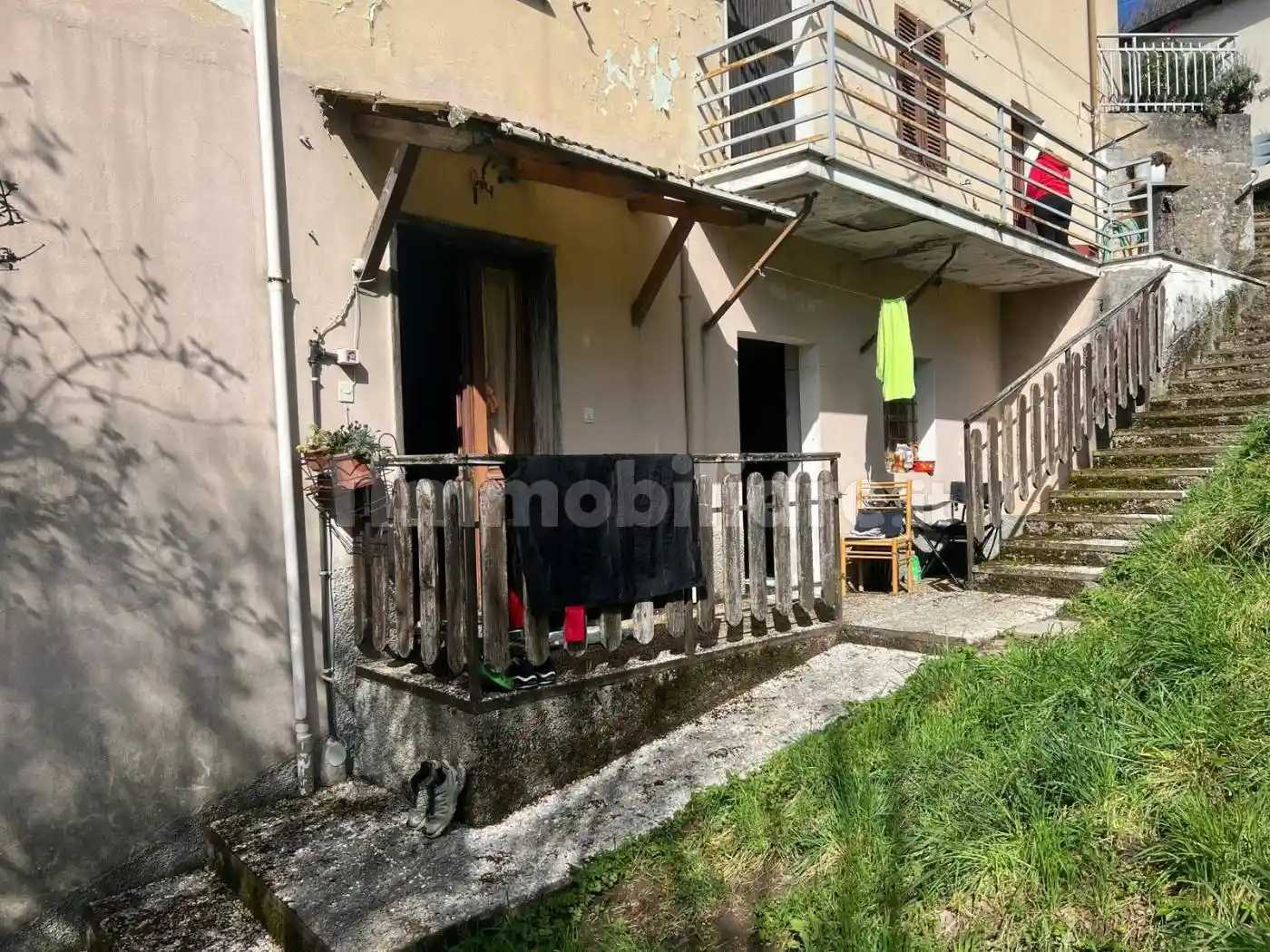 Appartamento in vendita a Varese Ligure