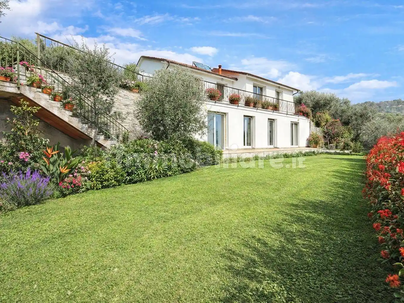 Villa in vendita a Imperia