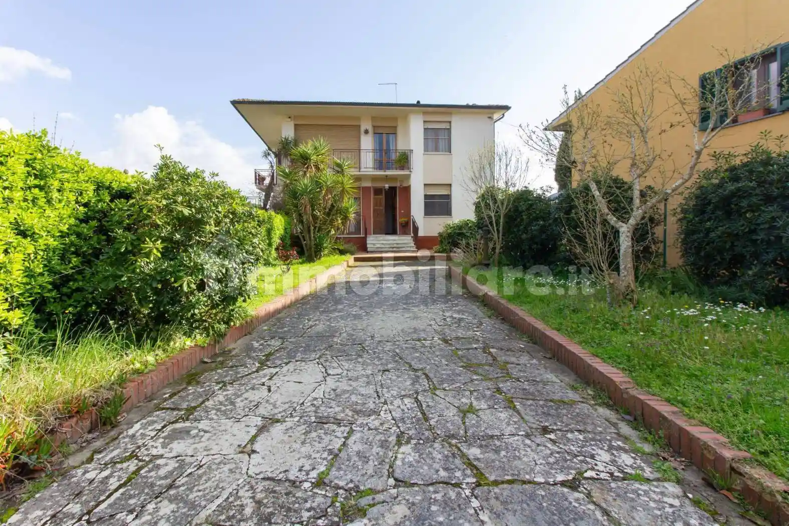 Villa in vendita a Pisa