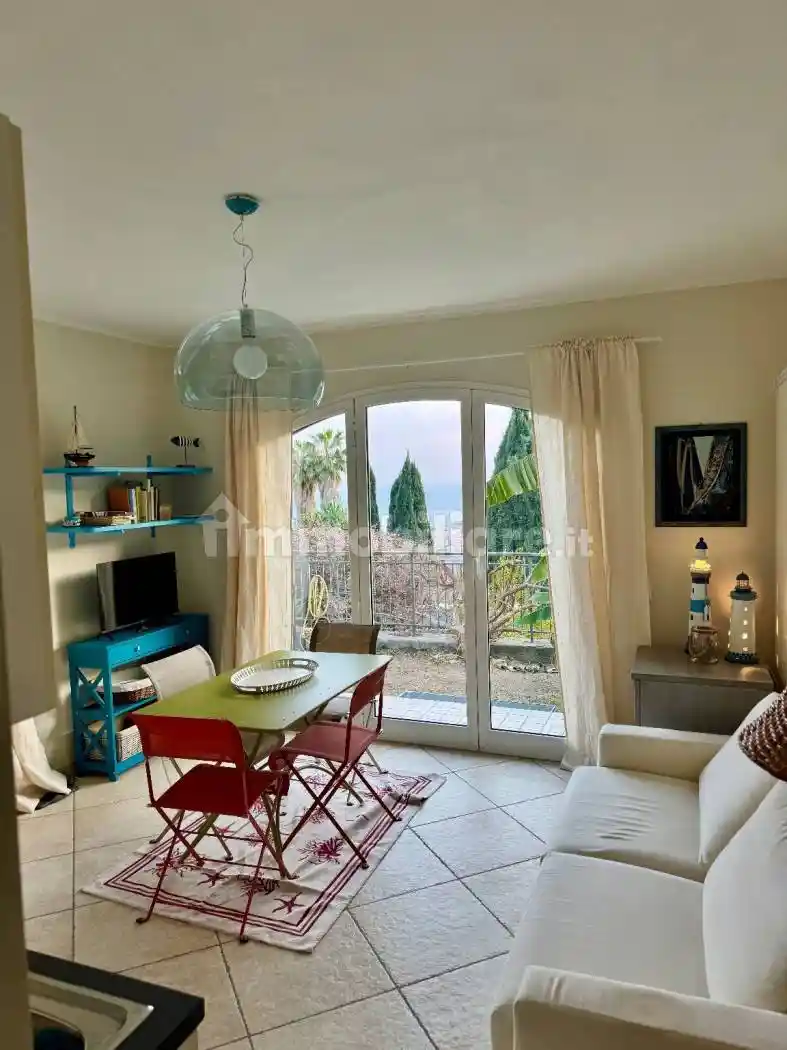 Villa in affitto a Diano Castello