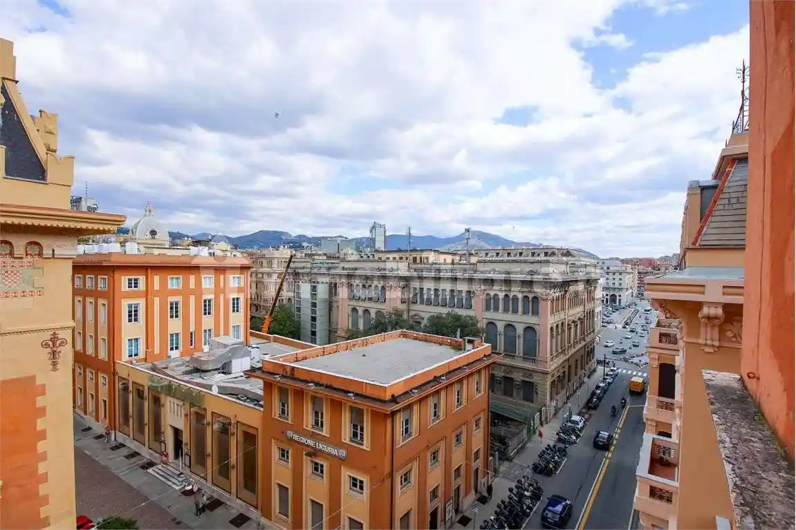 Appartamento in vendita a Genova