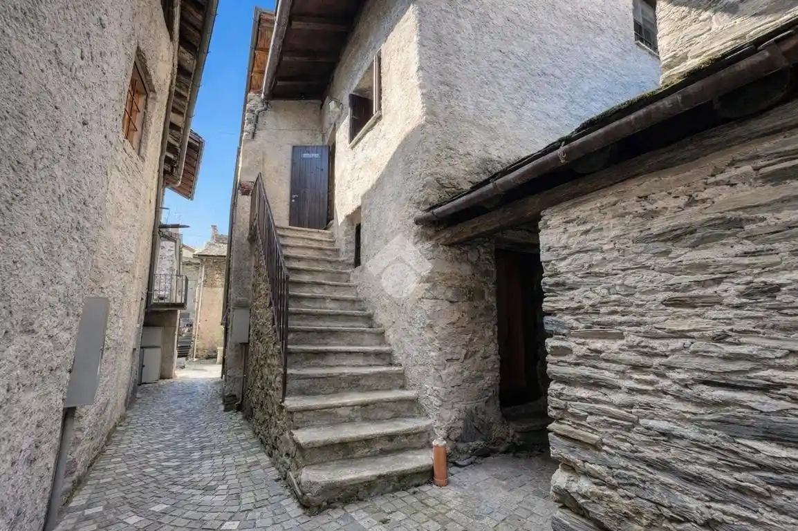 Casa indipendente in vendita a Chiesa in Valmalenco