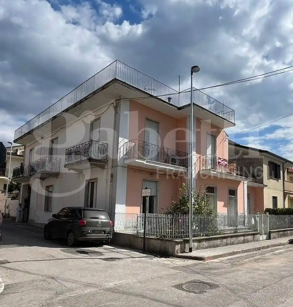Casa indipendente in vendita a Pignataro Maggiore
