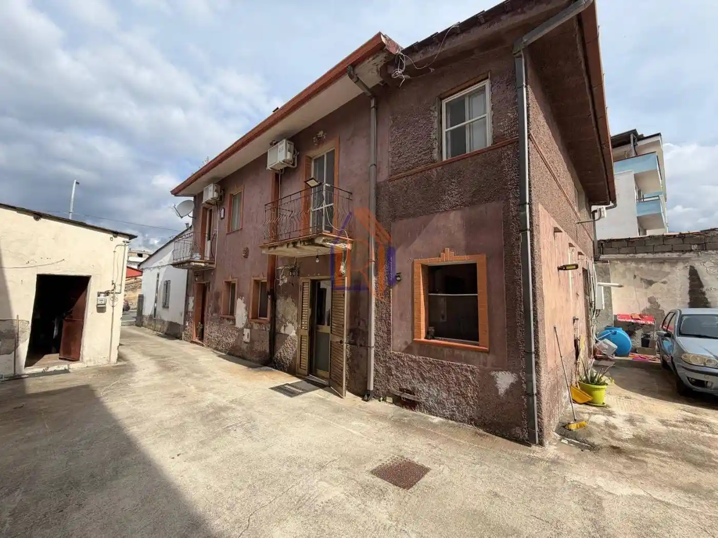 Casa indipendente in vendita a Lamezia Terme