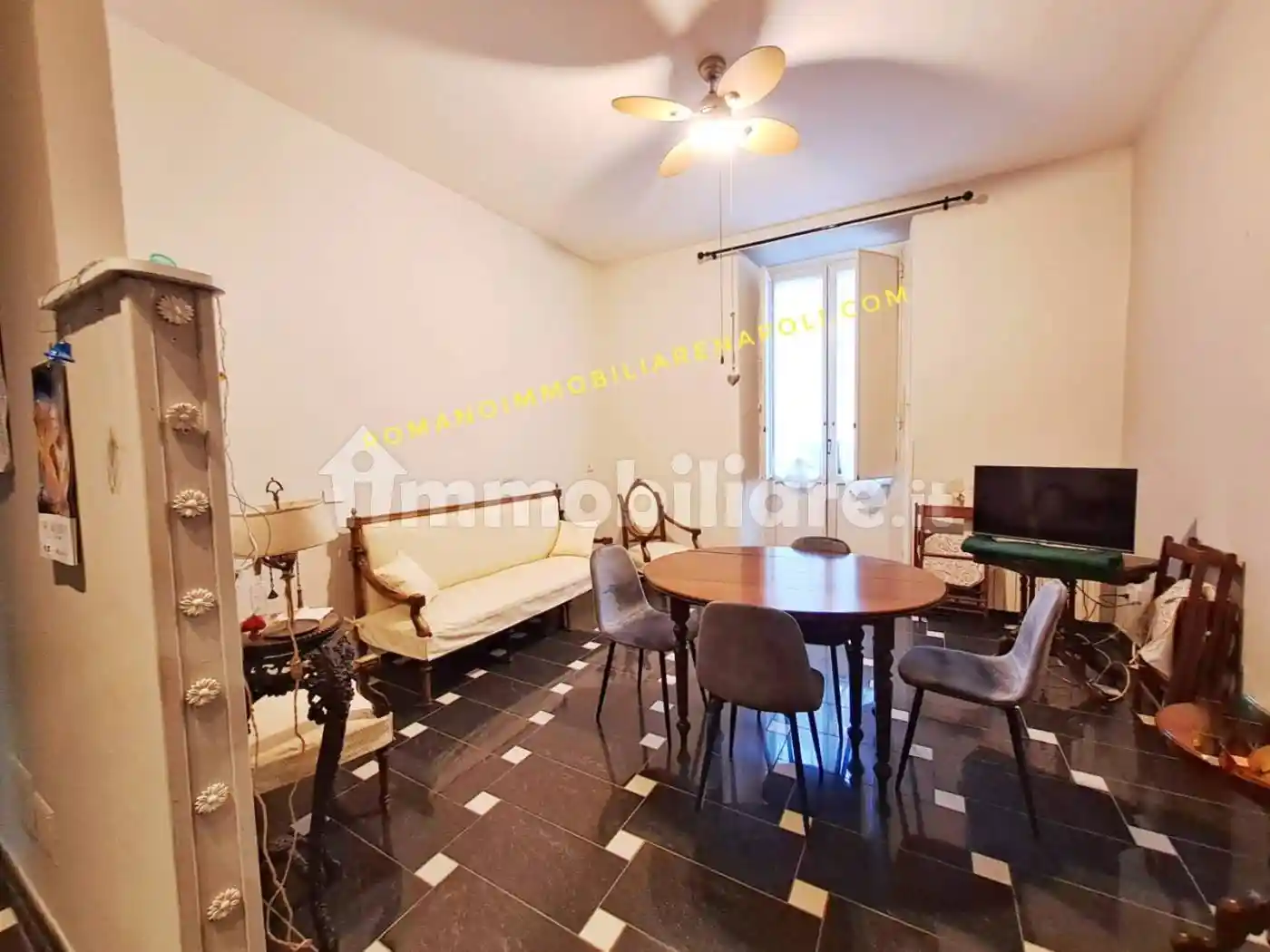 Appartamento in affitto a Napoli