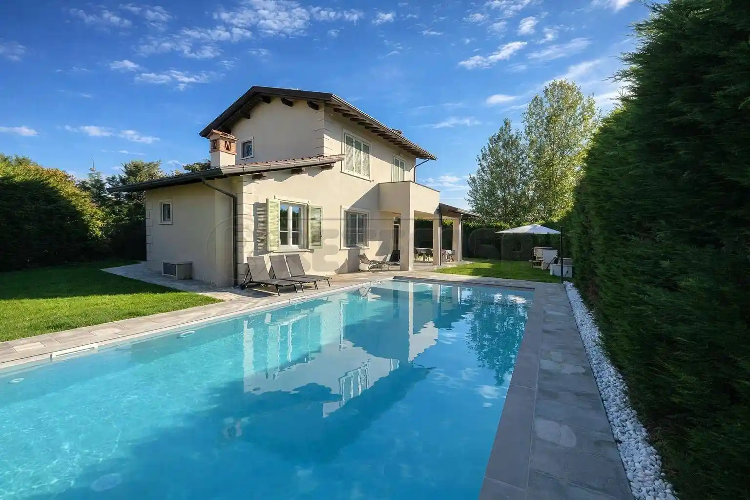 Villa in vendita a Pietrasanta