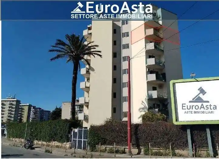 Appartamento in vendita a Palermo