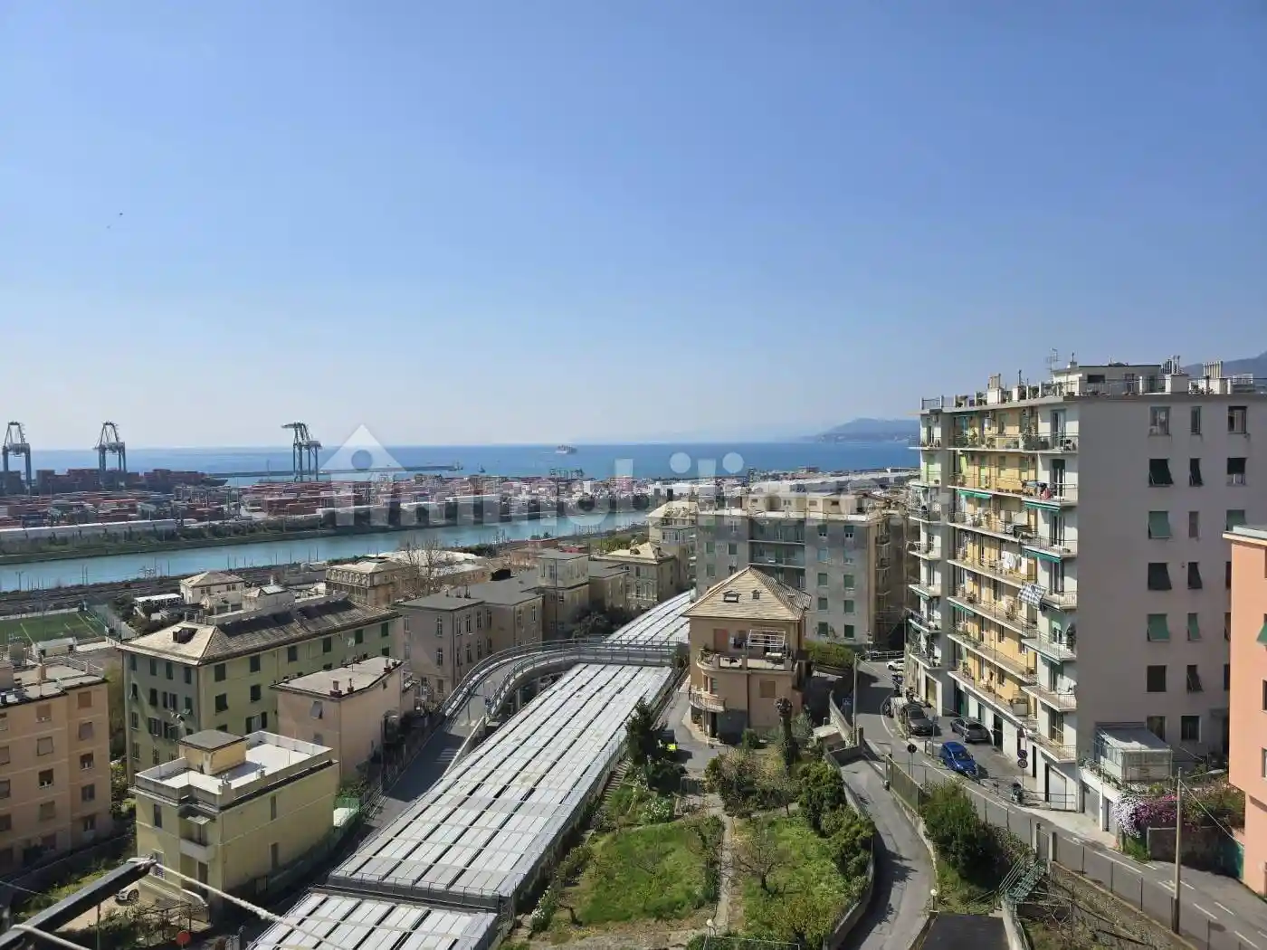 Appartamento in vendita a Genova