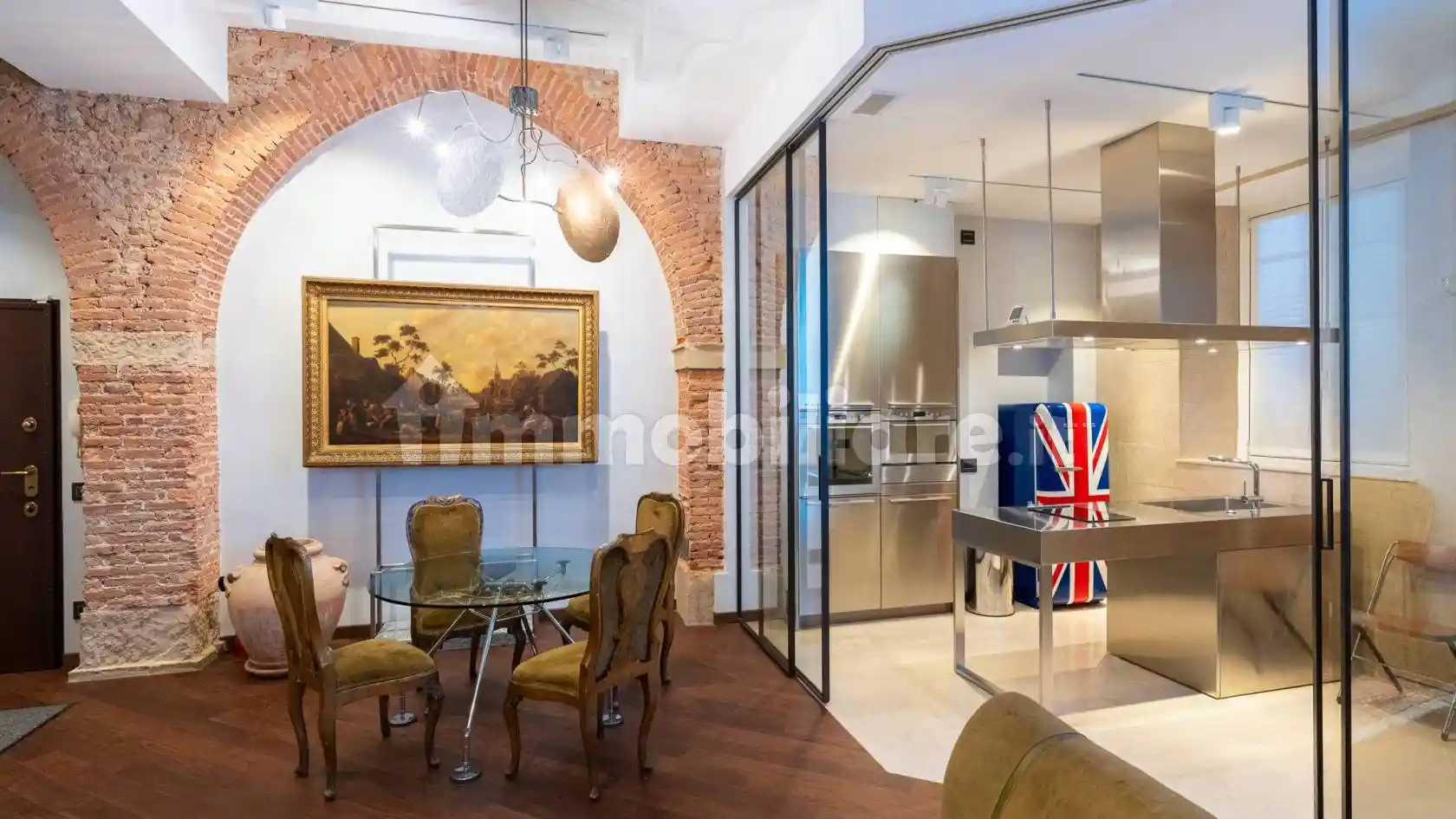 Appartamento in vendita a Lomagna