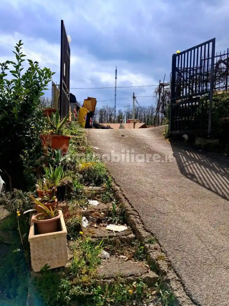 Appartamento in affitto a Napoli