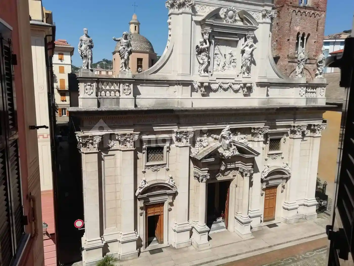 Appartamento in vendita a Varazze