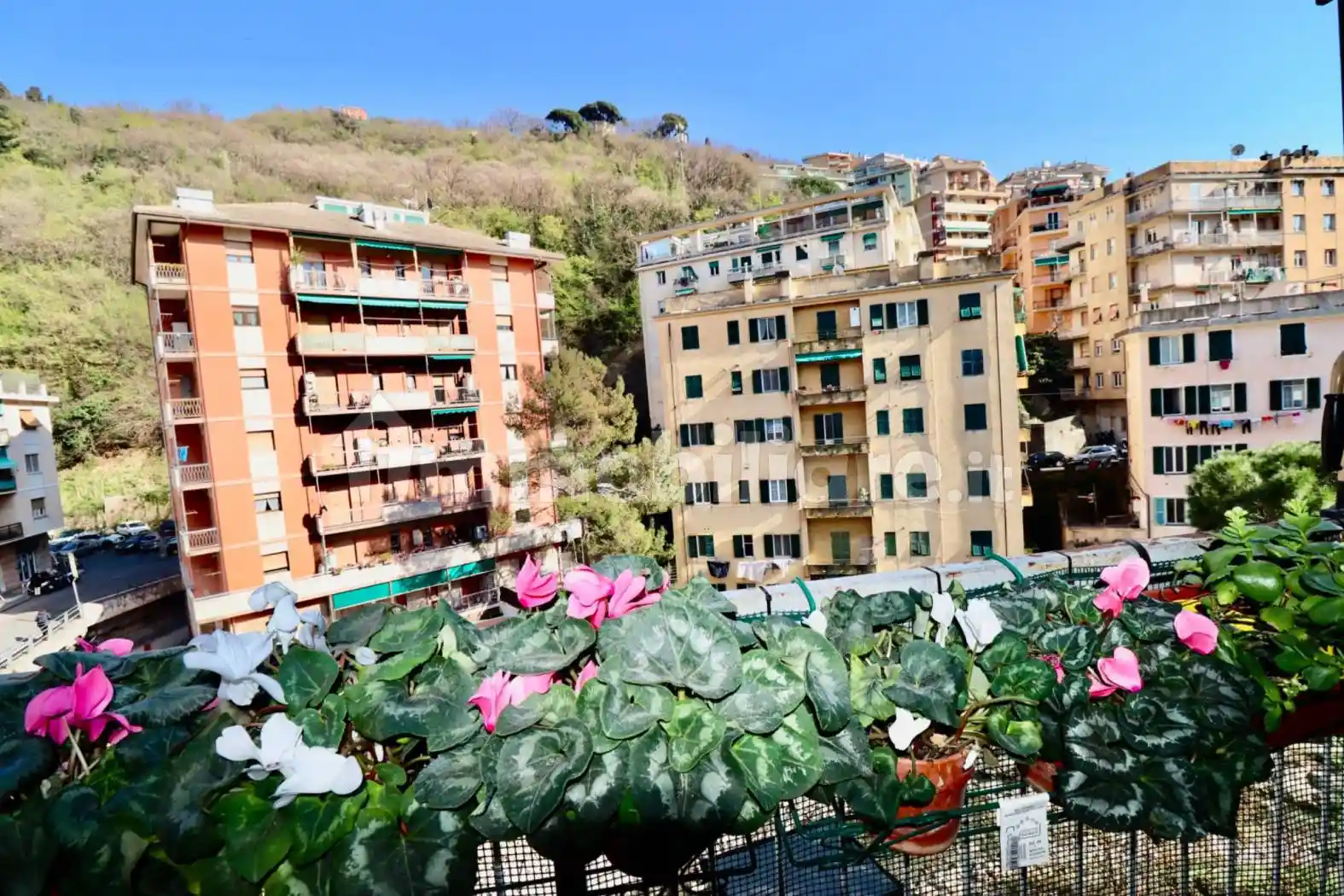 Appartamento in vendita a Genova