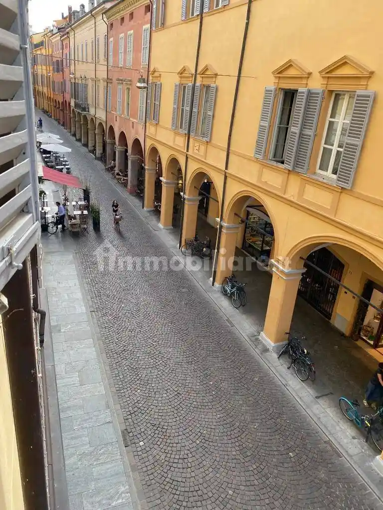 Appartamento in affitto a Modena