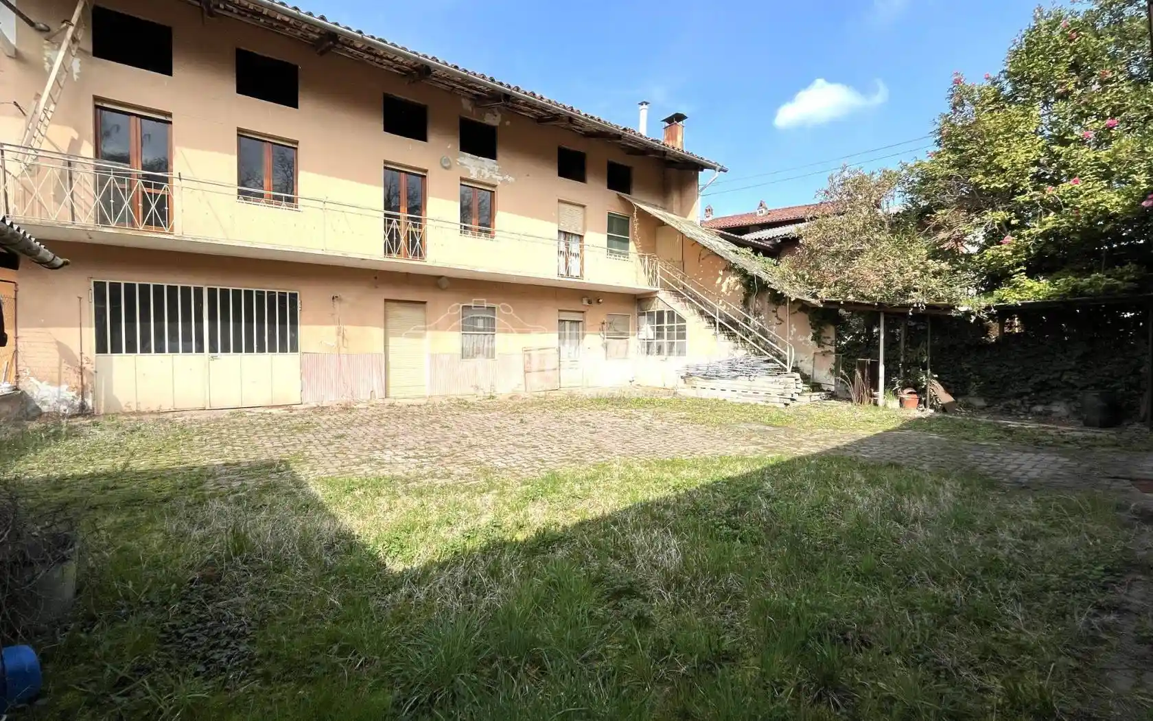 Casa indipendente in vendita a Cossano Canavese