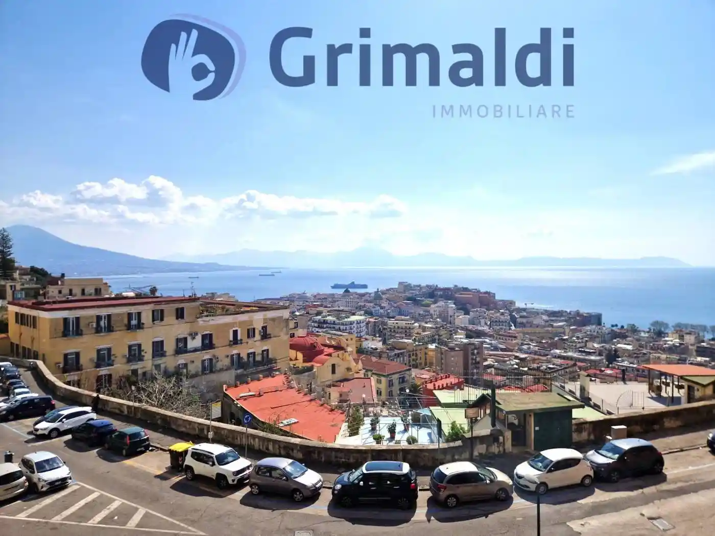 Appartamento in vendita a Napoli