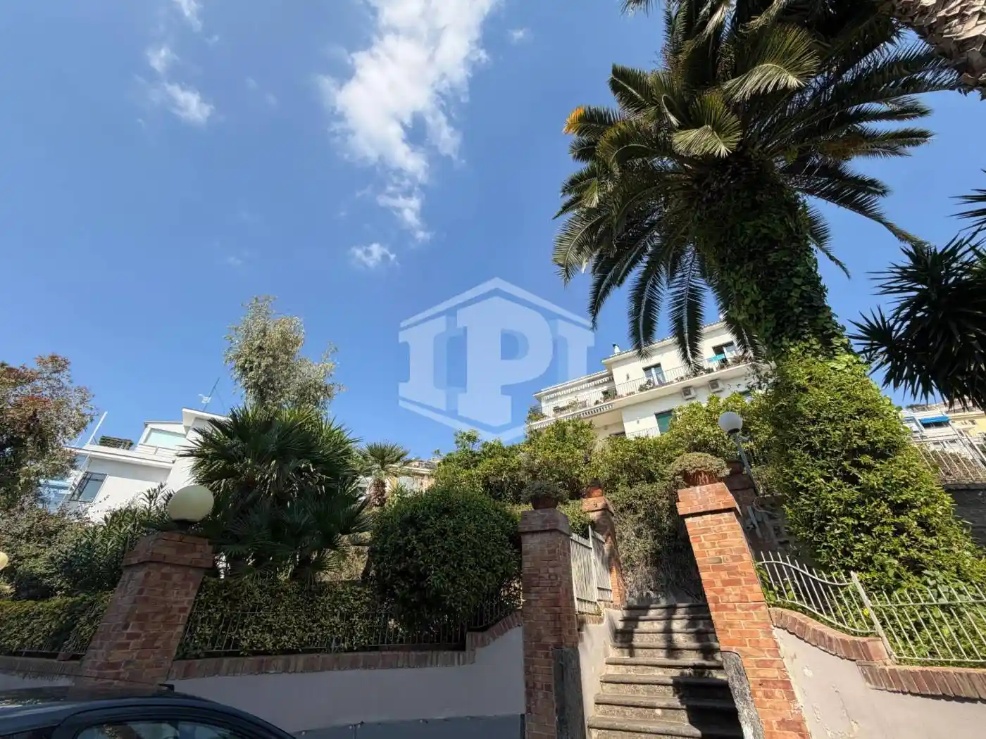 Appartamento in affitto a Napoli