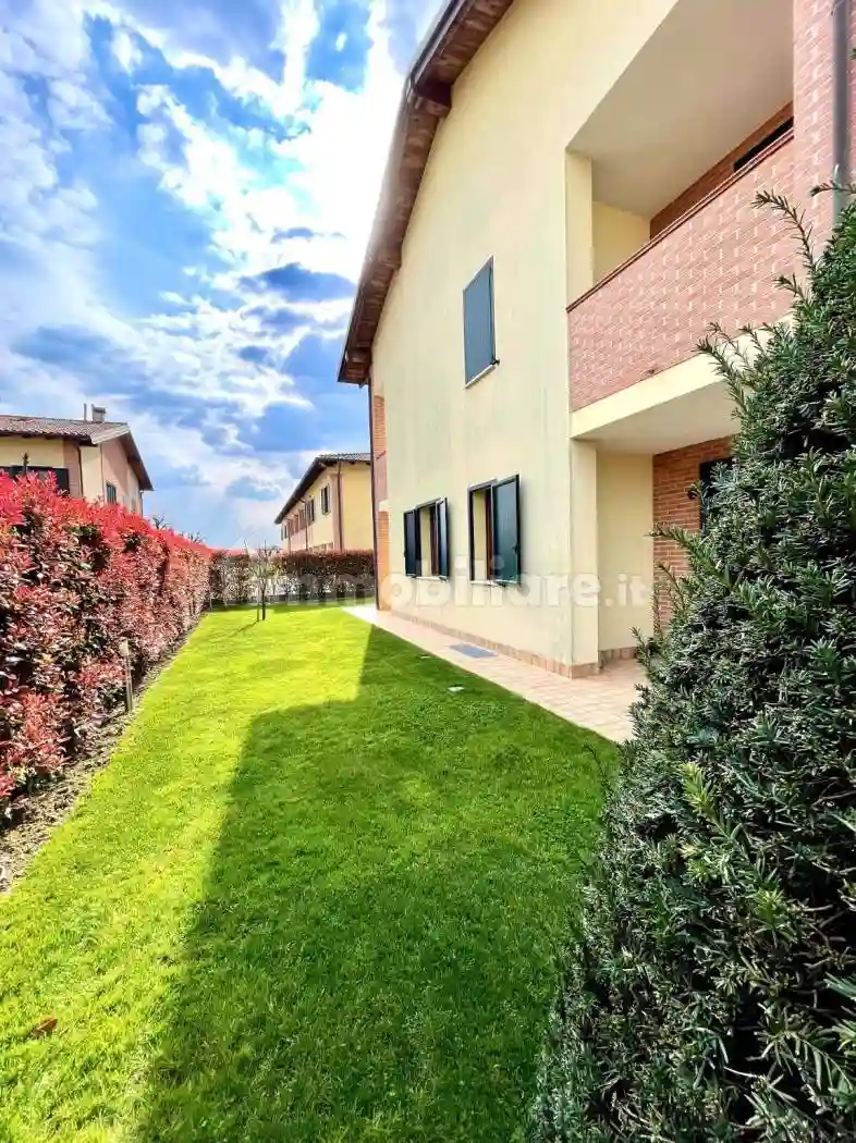 Villetta a schiera - foto 2