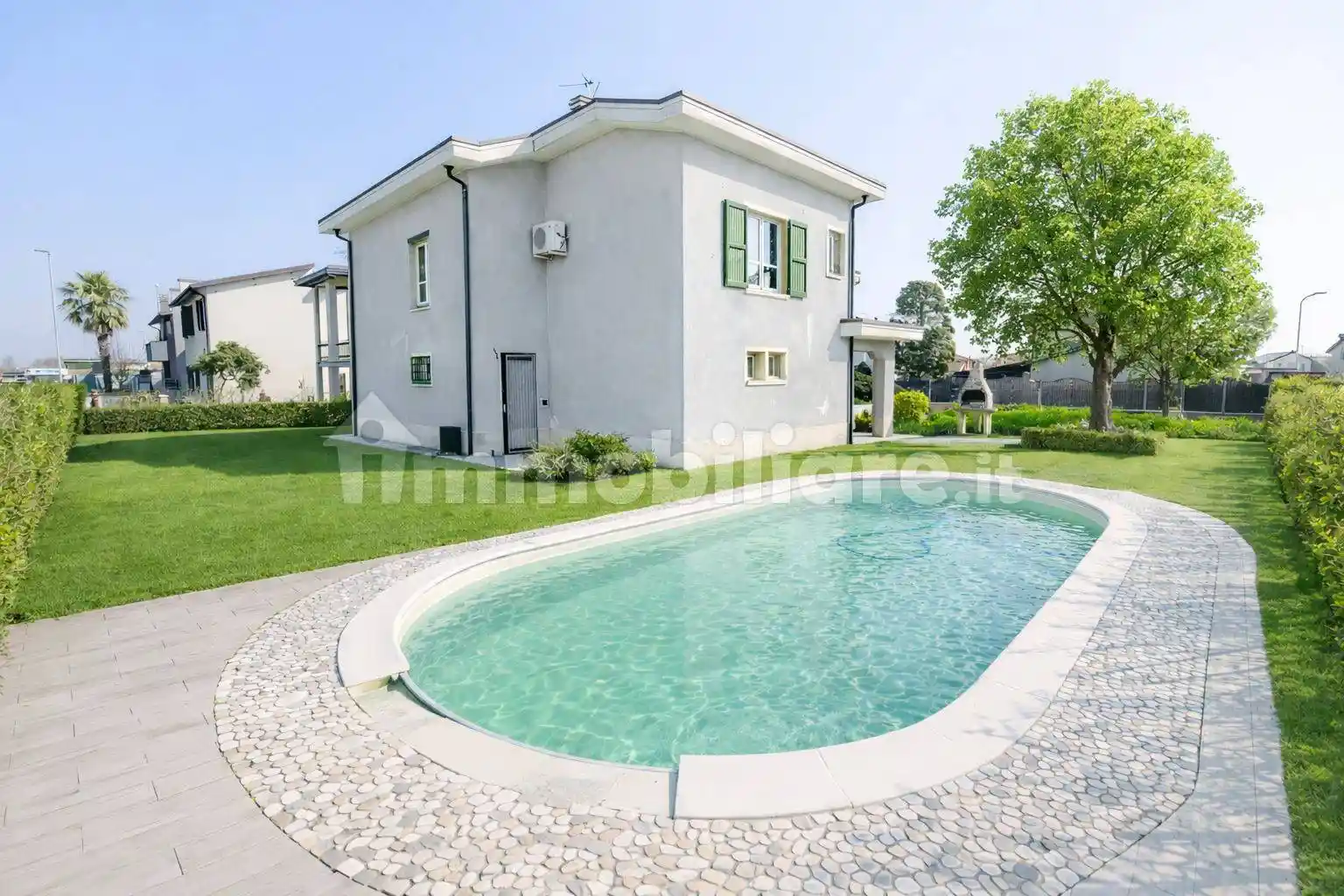 Villa in vendita a Crema