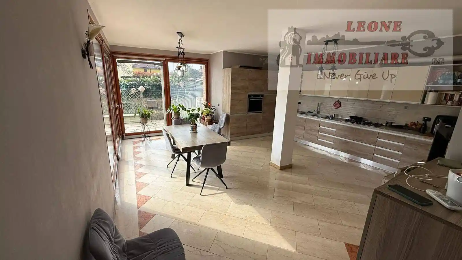 Villa in vendita a Vellezzo Bellini