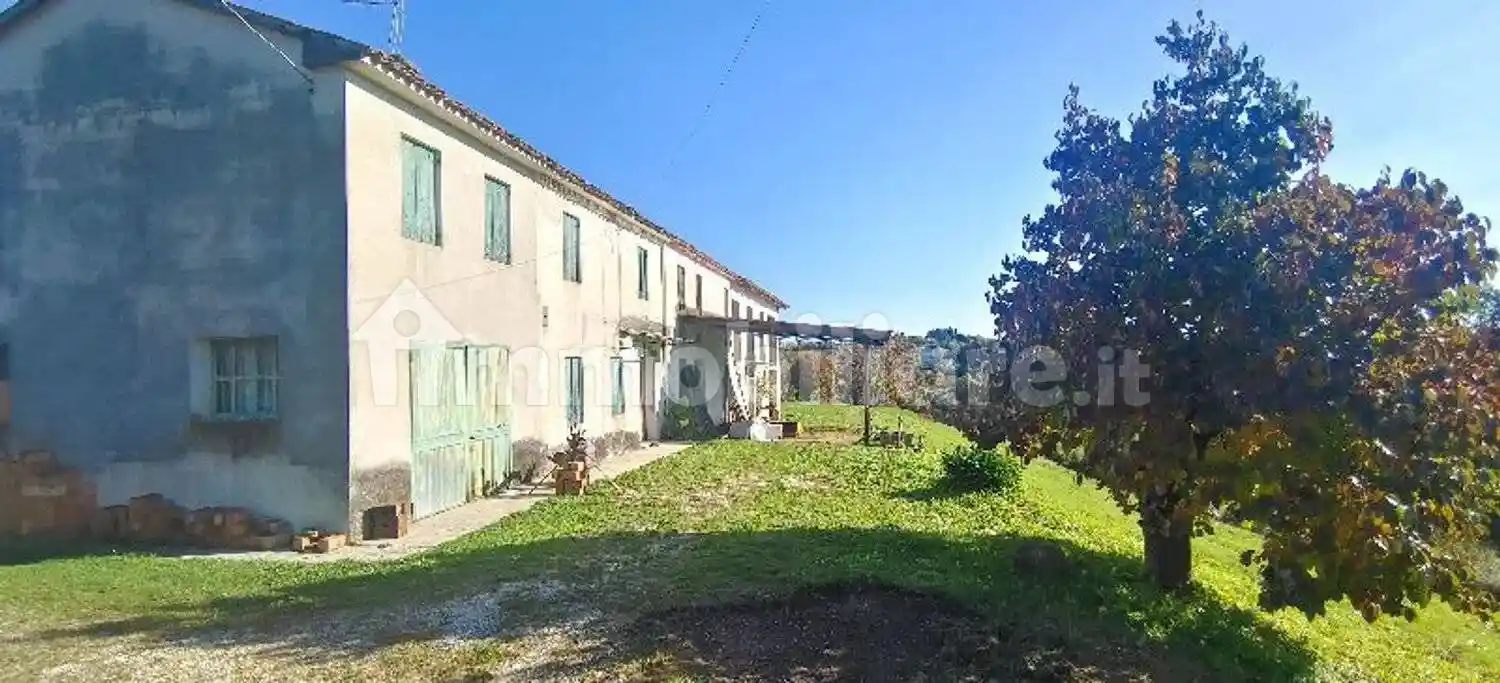 Rustico - Casale in vendita a Conegliano
