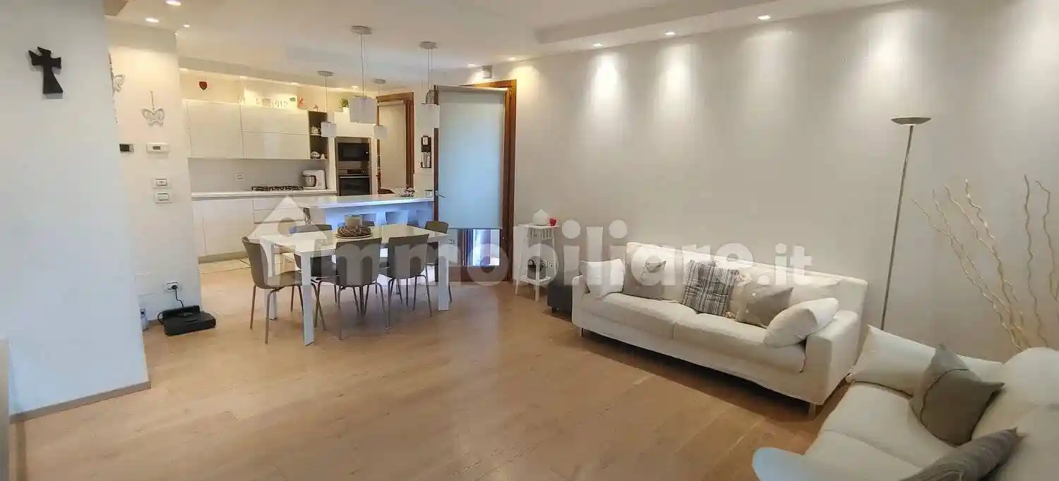 Villa in vendita a Susegana