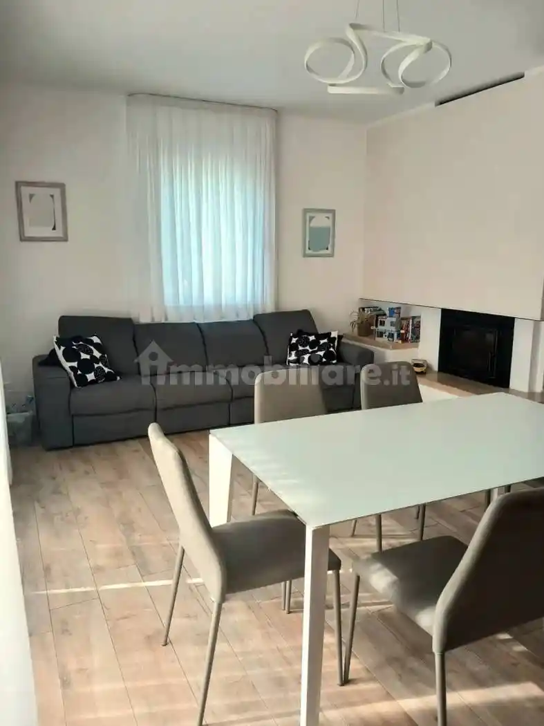 Villa in vendita a San Pietro di Feletto