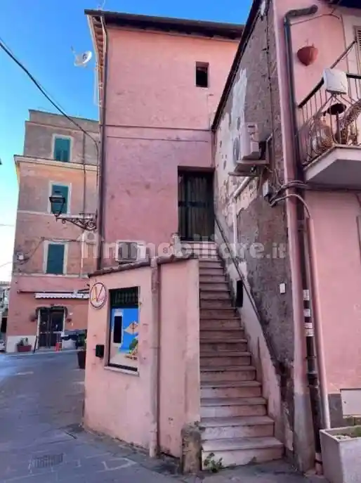 Appartamento in vendita a Ariccia