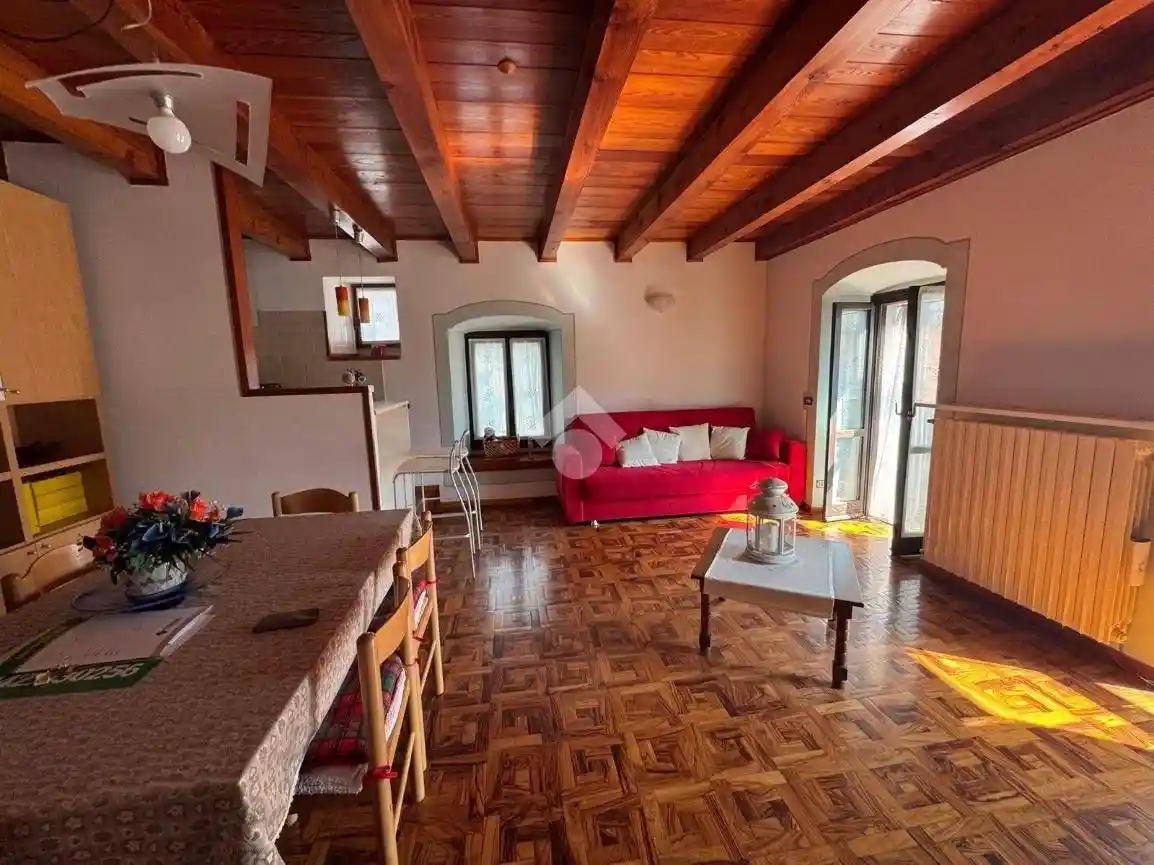 Appartamento in vendita a Ardenno