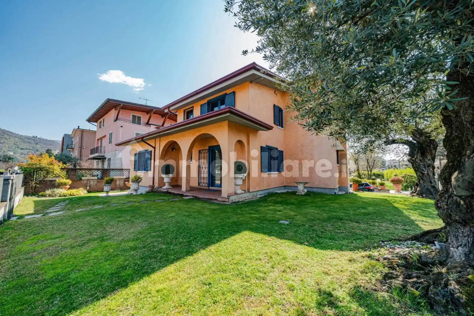 Villa in vendita a Brescia