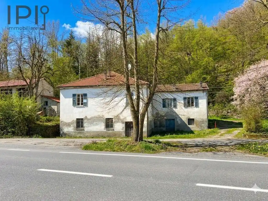 Rustico - Casale in vendita a Piana Crixia