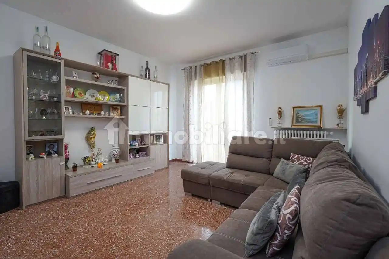 Villa in vendita a Sotto il Monte Giovanni XXIII