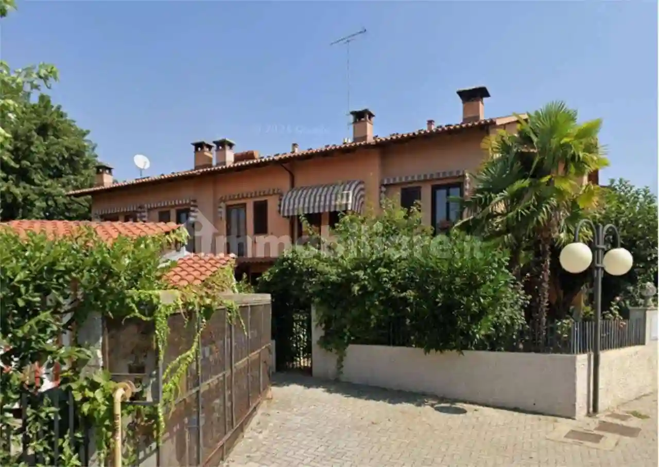 Villetta a schiera - foto 2