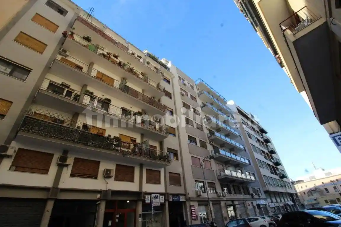 Appartamento in affitto a Palermo