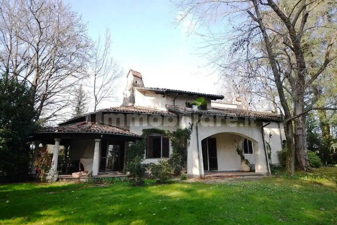 Villa in vendita a Biella